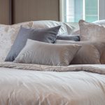 Matelas bain de soleil : les critères essentiels pour choisir le meilleur modèle pour votre terrasse