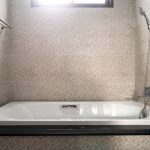 Comment nettoyer un canapé en tissu en toute simplicité ?