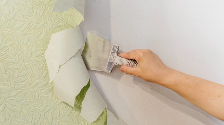 enlever du papier peint facilement sans abîmer les murs